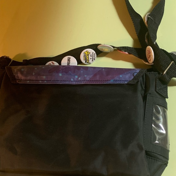 Disney Cheshire the cat Alice in wonderland purse bag with buttons . - Picture 8 of 10